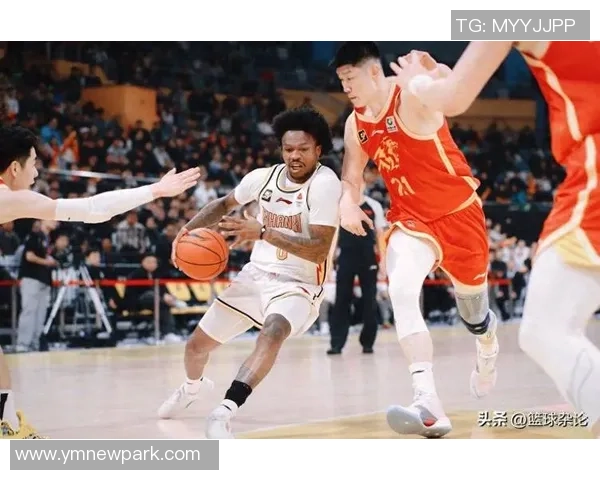 山东高速与浙江广厦激战正酣谁能在这场对决中笑到最后